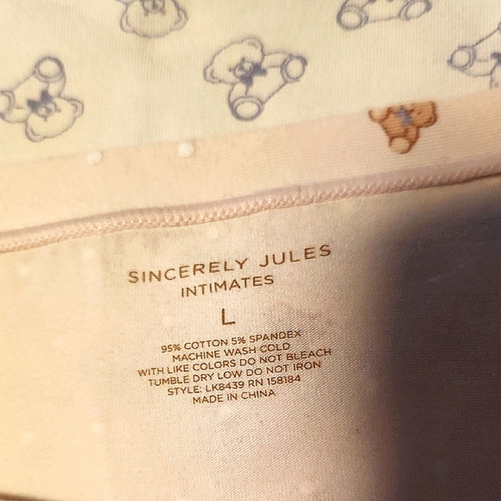 π»Sincerely Jules Bear Print Intimates π - Picture 3 of 10